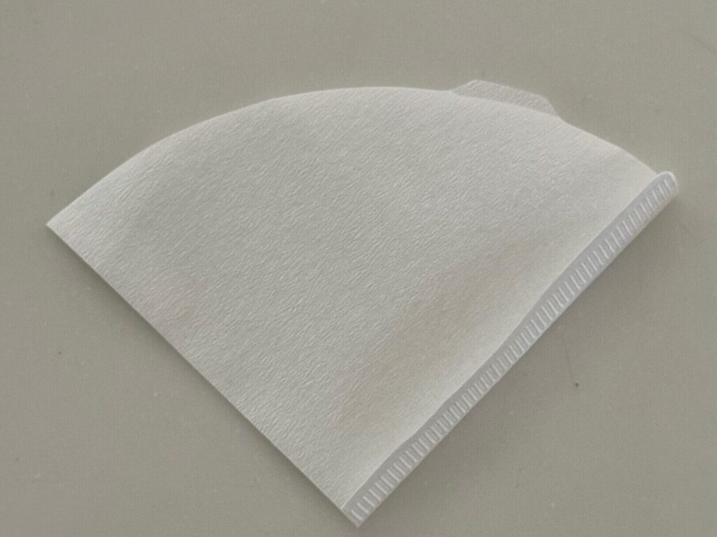 折り曲げたフィルター
